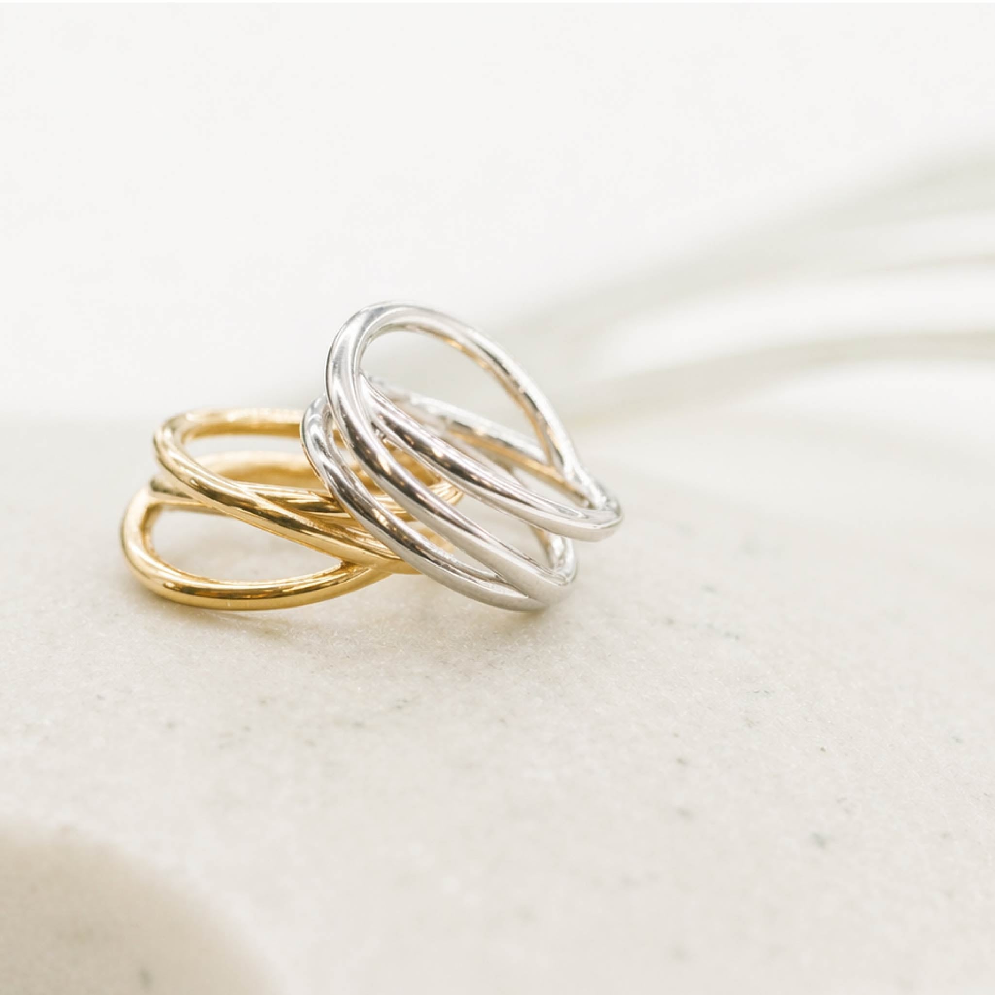 Lume Layer Ring (ルメ レイヤーリング)