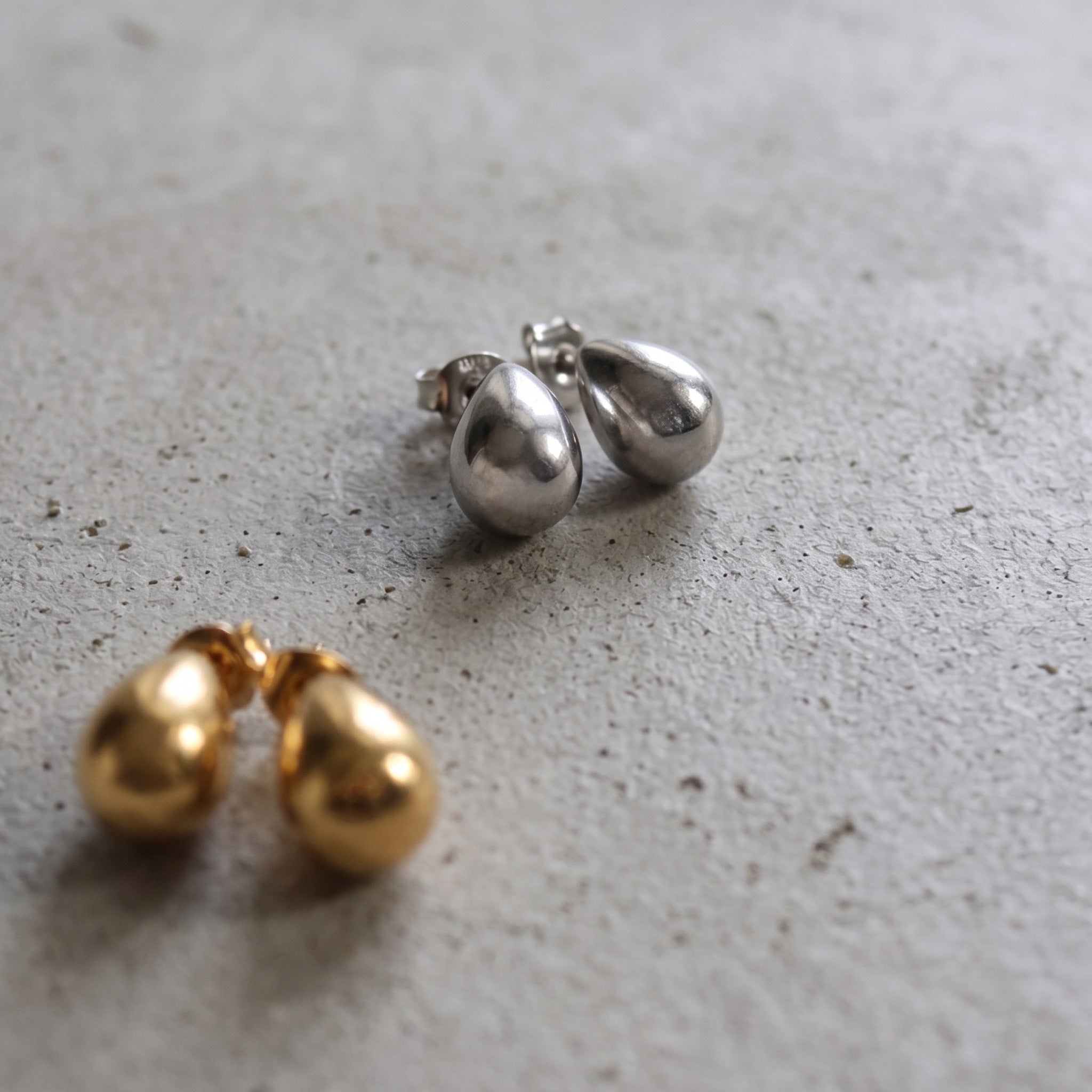 Mini Drop pierced