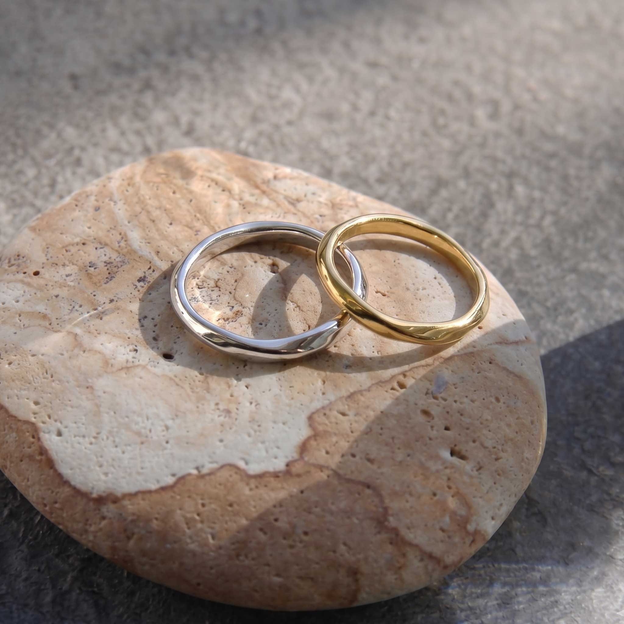 Mellow Curve Ring (メロウ カーブリング)